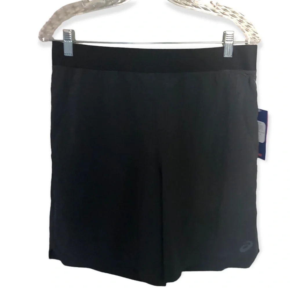 NWT ASICS Perforated 9” Training Running shorts with pockets & Drawstring Waist